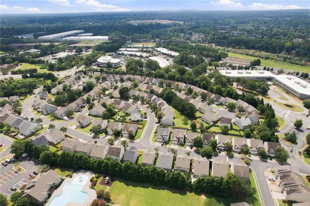 3342 Briaroak Drive Duluth, GA 30096