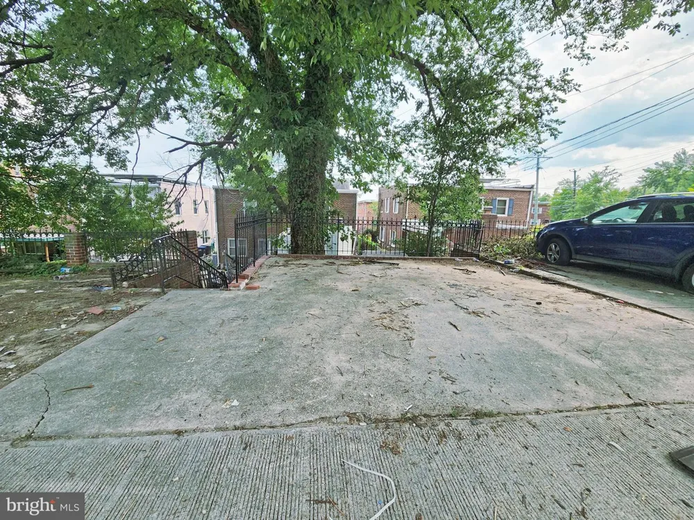 606 BRANDYWINE STREET SE Washington, DC 20032