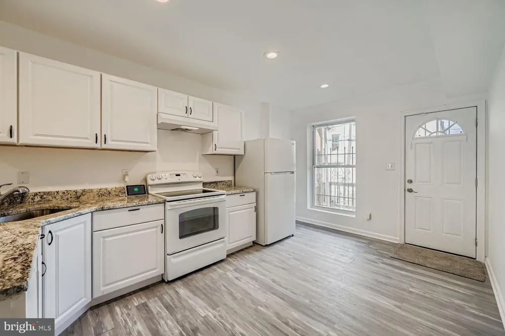 1006 E 20TH STREET Baltimore, MD 21218