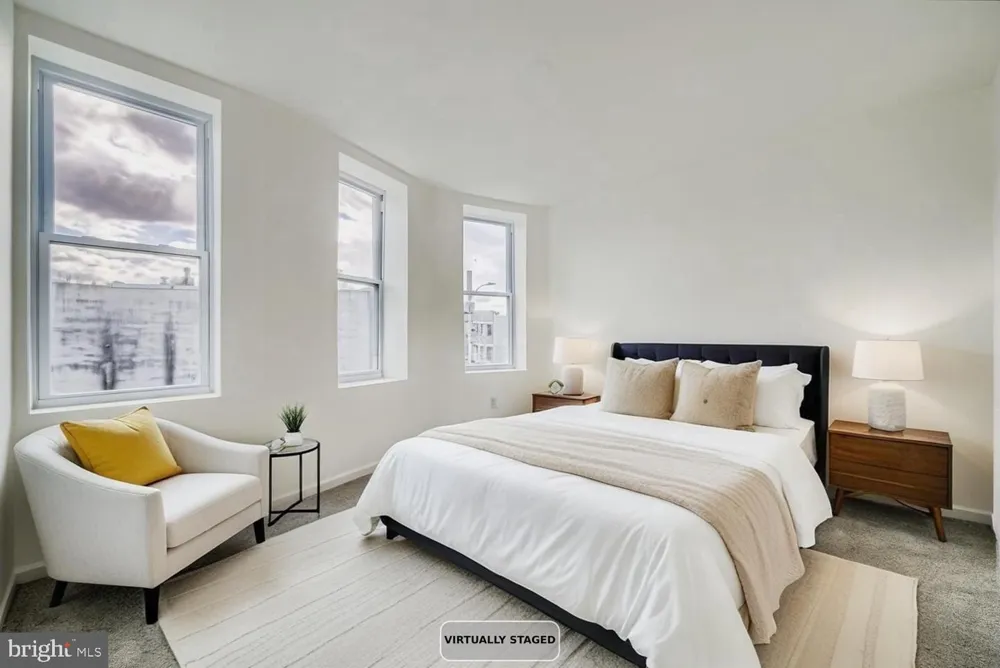 1006 E 20TH STREET Baltimore, MD 21218