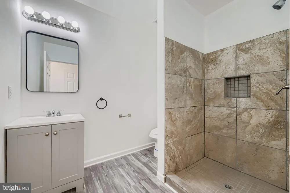 1006 E 20TH STREET Baltimore, MD 21218