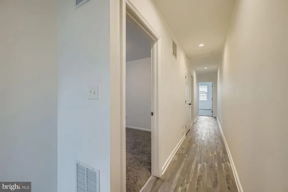 1006 E 20TH STREET Baltimore, MD 21218