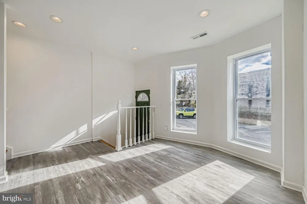 1006 E 20TH STREET Baltimore, MD 21218