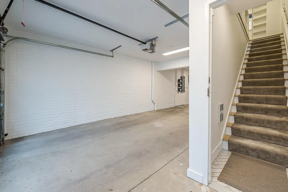 318 W Liberty Street #101 Ann Arbor, MI 48103