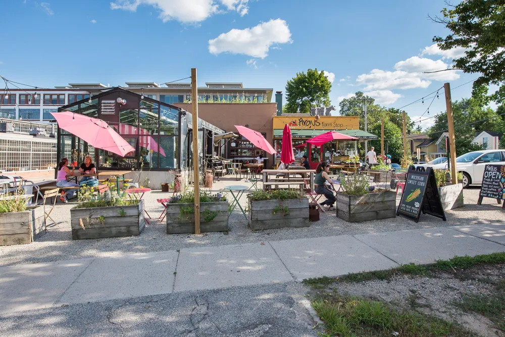 318 W Liberty Street #101 Ann Arbor, MI 48103