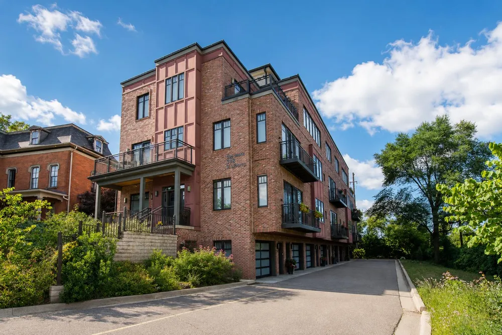 318 W Liberty Street #101 Ann Arbor, MI 48103