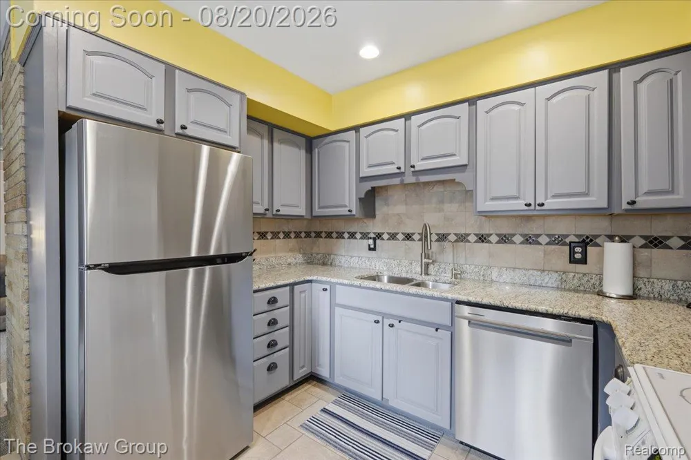 4474 Cedardale Lane Flushing Charter Township, MI 48433