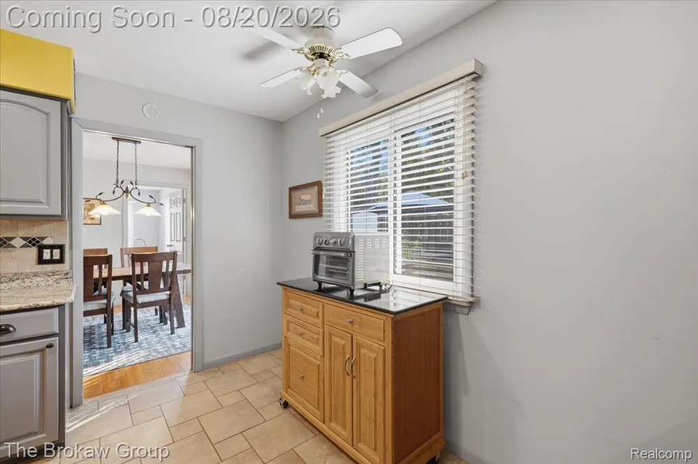 4474 Cedardale Lane Flushing Charter Township, MI 48433