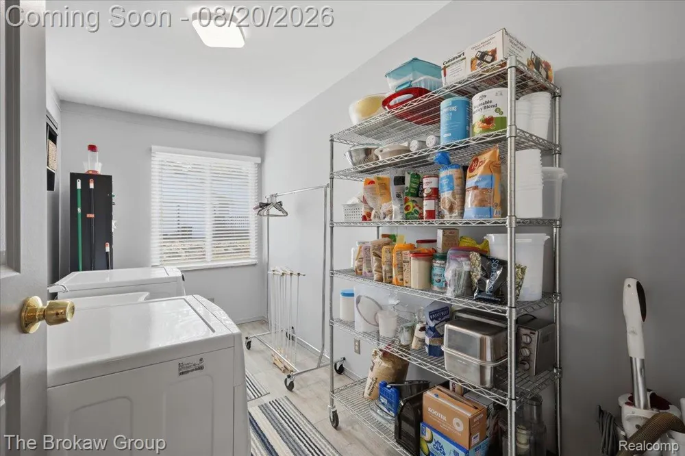4474 Cedardale Lane Flushing Charter Township, MI 48433