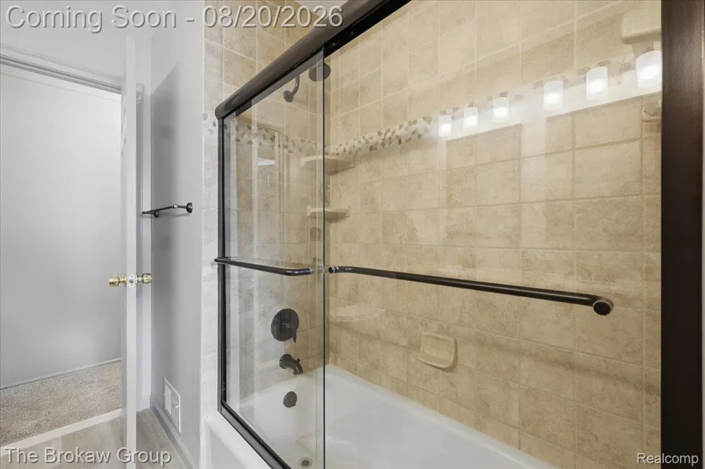4474 Cedardale Lane Flushing Charter Township, MI 48433