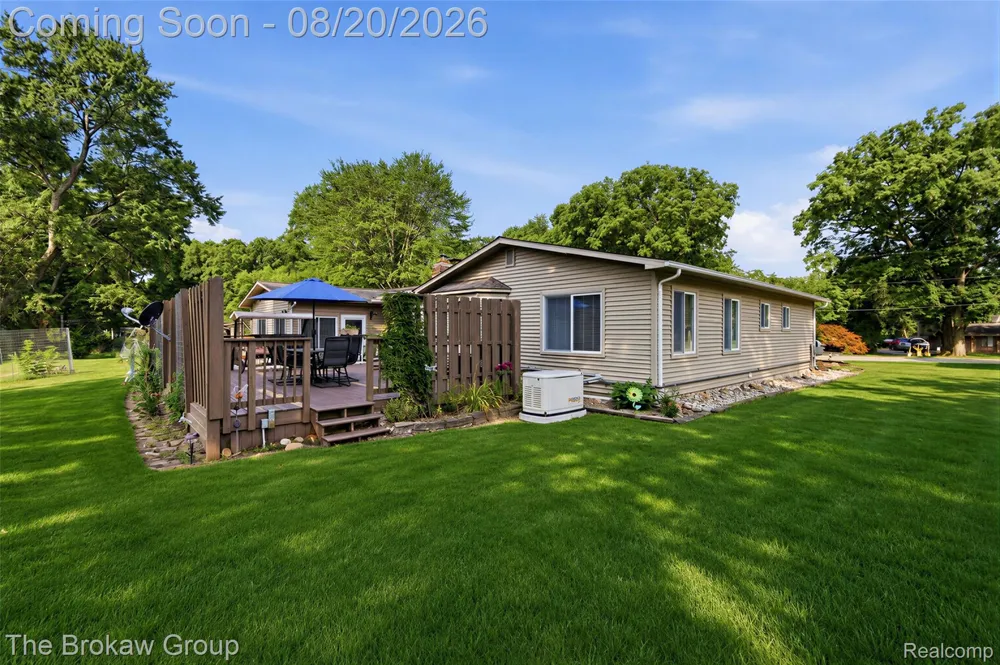 4474 Cedardale Lane Flushing Charter Township, MI 48433