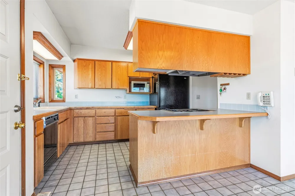 805 Luebke Road Toutle, WA 98649