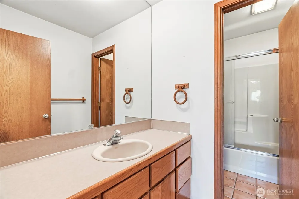 805 Luebke Road Toutle, WA 98649