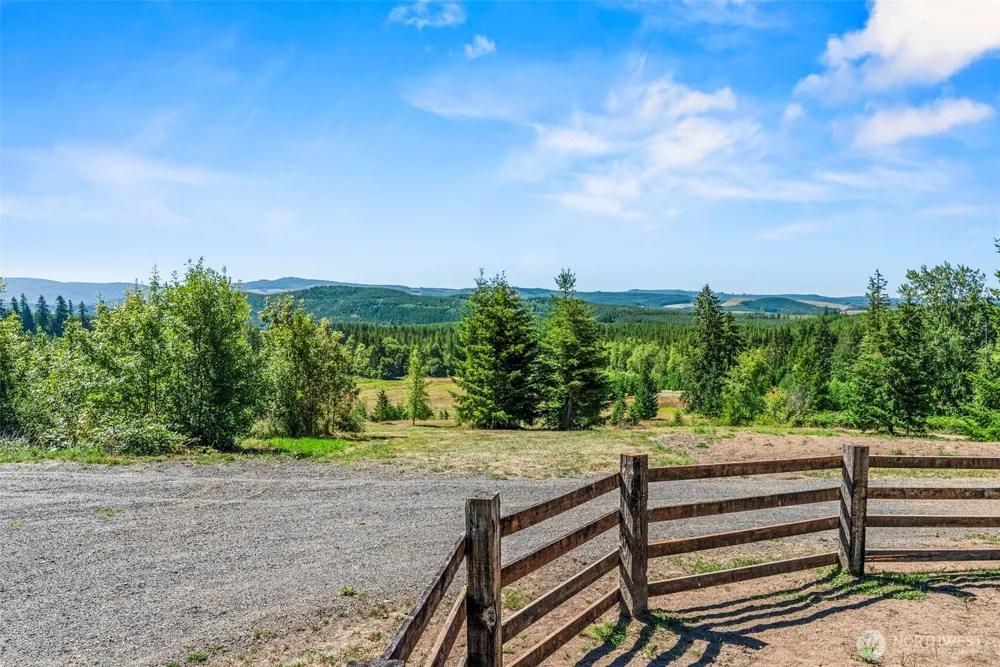 805 Luebke Road Toutle, WA 98649