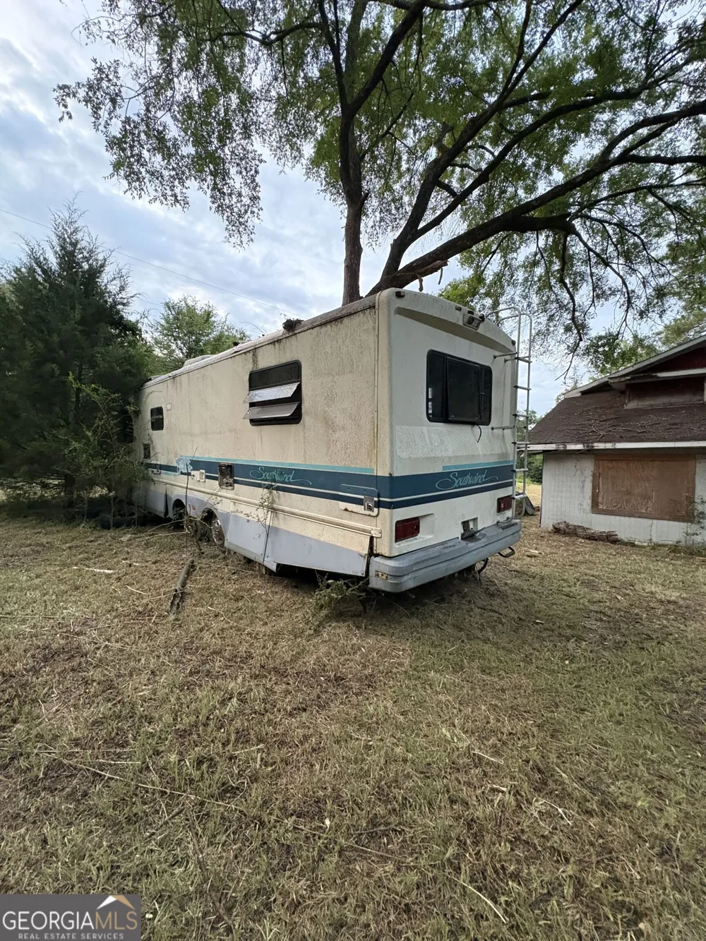 110 Peach Orchard RD Ivey, GA 31031