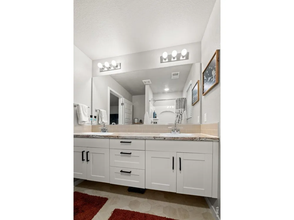 1123 Cottontail Lane Wiggins, CO 80654