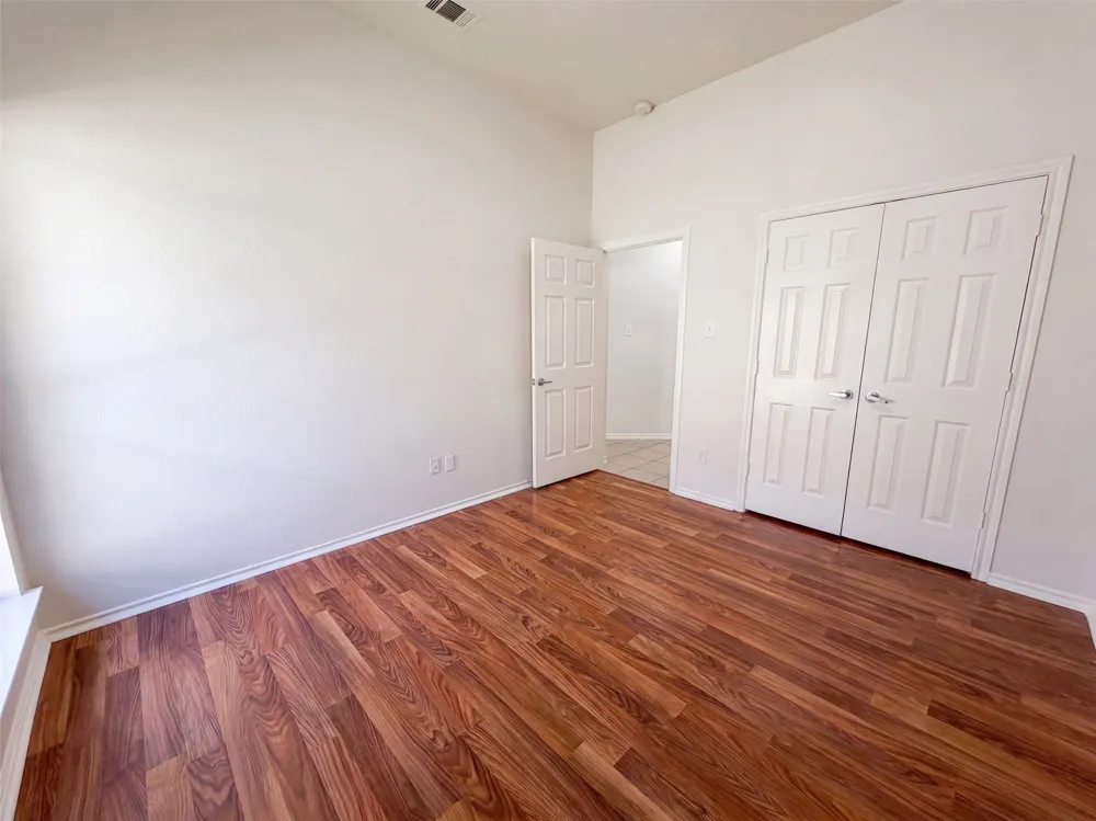 8526 Vista Grande Drive Dallas, TX 75249
