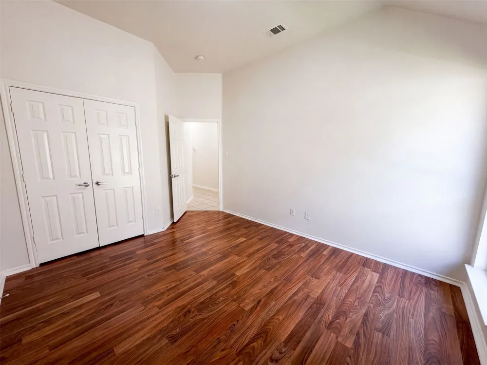 8526 Vista Grande Drive Dallas, TX 75249