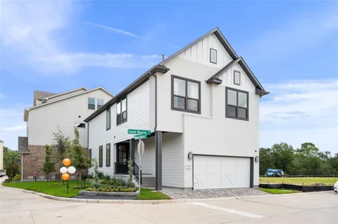 324 Forest Reserve Place