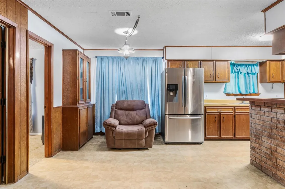 1185 Vz County Road 3822 Wills Point, TX 75169