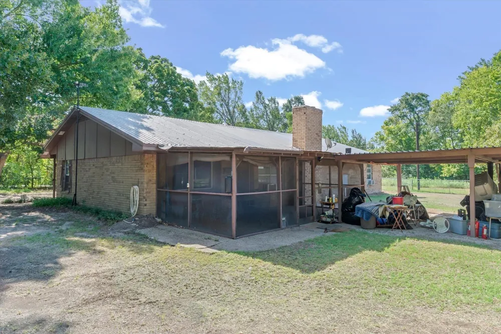 1185 Vz County Road 3822 Wills Point, TX 75169
