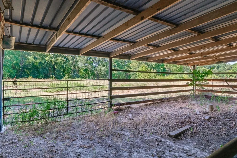 1185 Vz County Road 3822 Wills Point, TX 75169