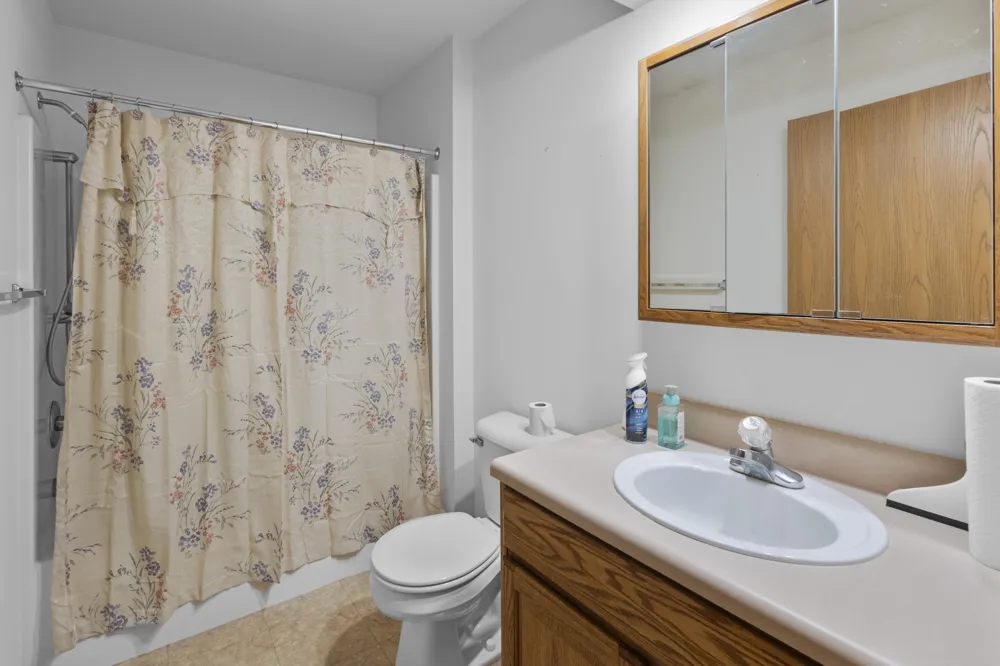 1152 Burbank Road Quincy, MI 49082