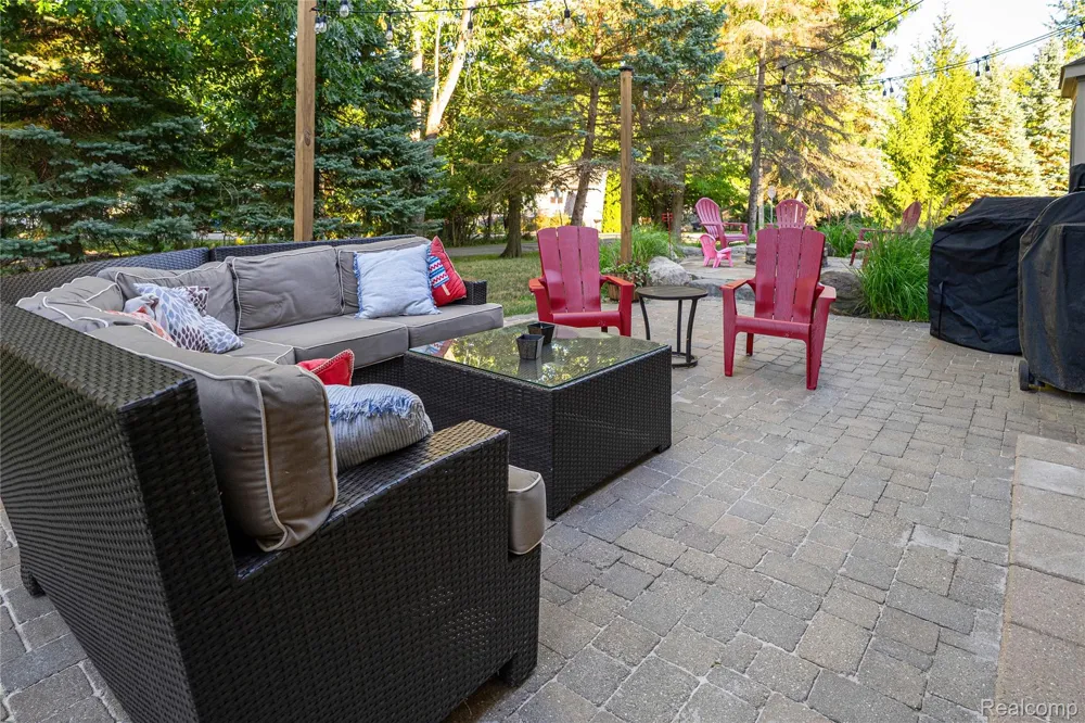 4987 Arbor Court West Bloomfield Charter Township, MI 48324