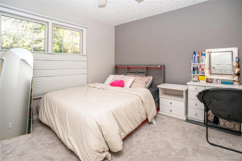 4987 Arbor Court West Bloomfield Charter Township, MI 48324
