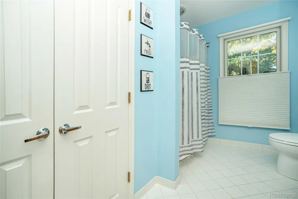 4987 Arbor Court West Bloomfield Charter Township, MI 48324
