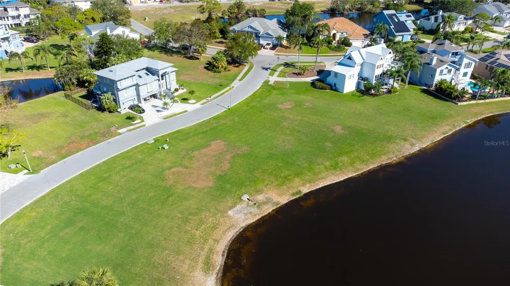 85 SANDPIPER POINTE Tarpon Springs, FL 34689