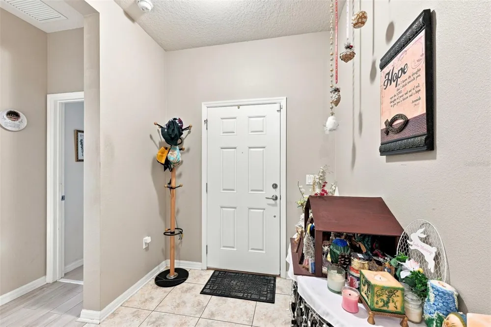 803 PARKER DEN DRIVE Ruskin, FL 33570