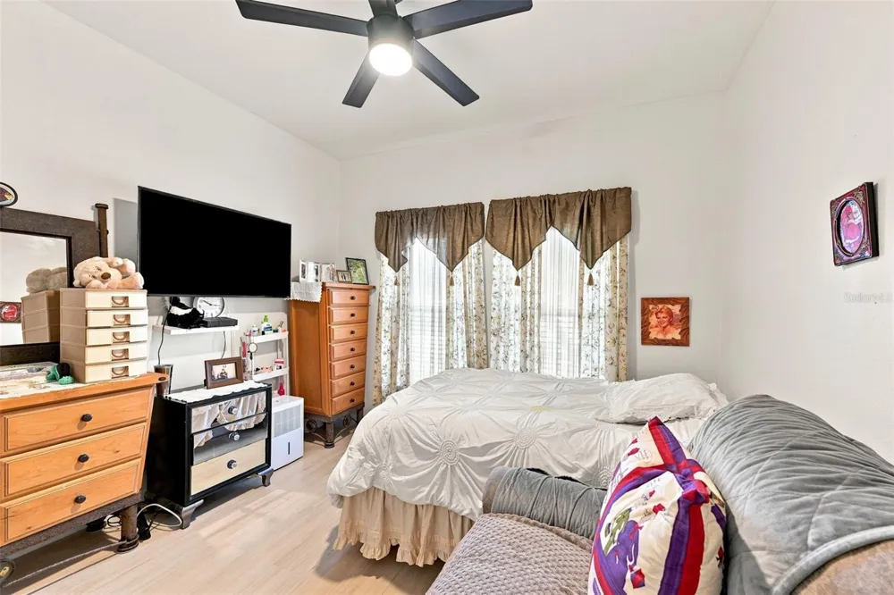 803 PARKER DEN DRIVE Ruskin, FL 33570