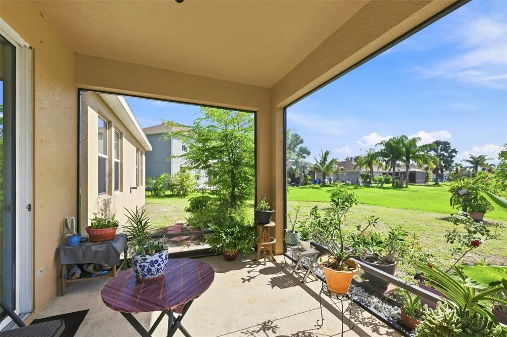 803 PARKER DEN DRIVE Ruskin, FL 33570