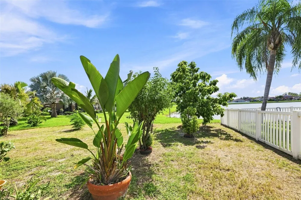 803 PARKER DEN DRIVE Ruskin, FL 33570