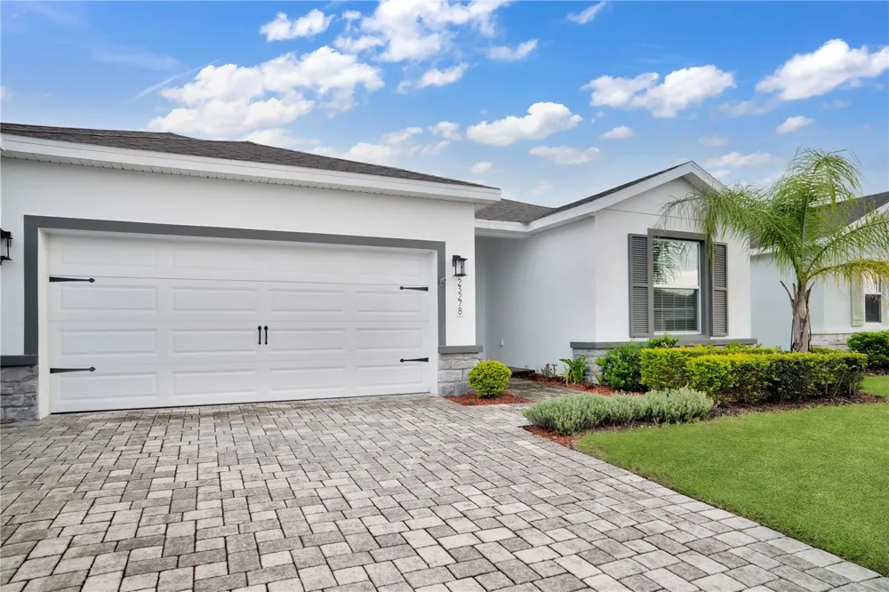23278 SCAGLIONE DRIVE Lutz, FL 33549