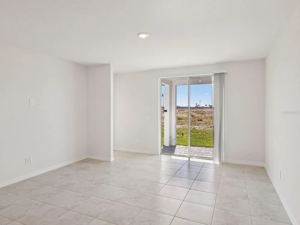 5345 WILLOW CREEK Haines City, FL 33844
