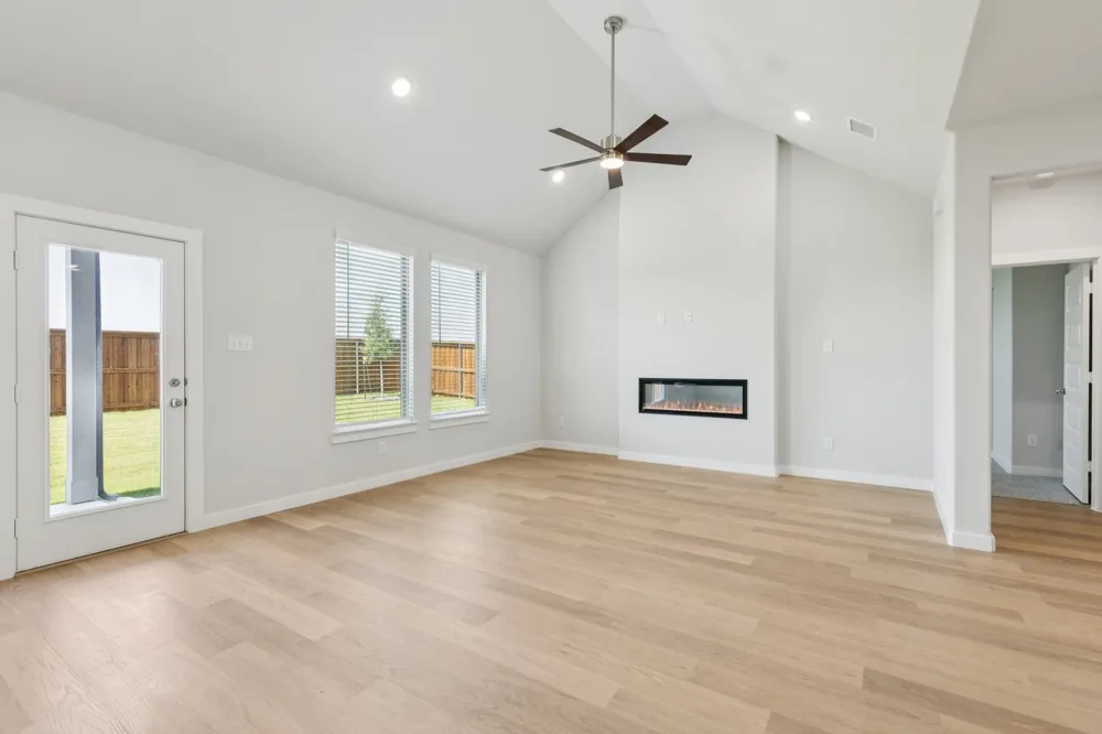 3208 Azalea Lane Gunter, TX 75058