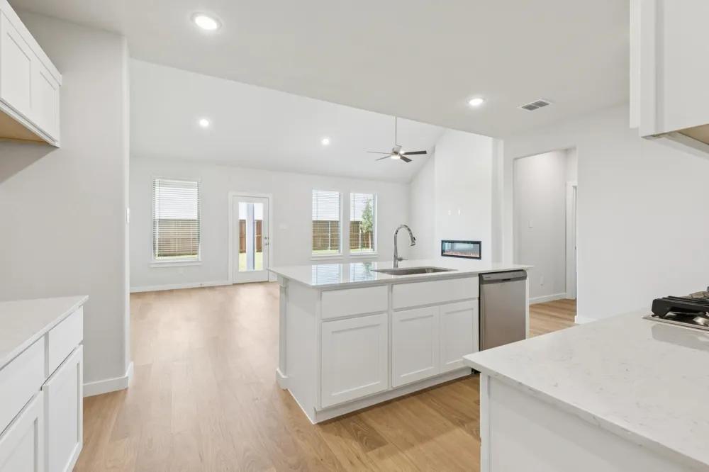 3208 Azalea Lane Gunter, TX 75058