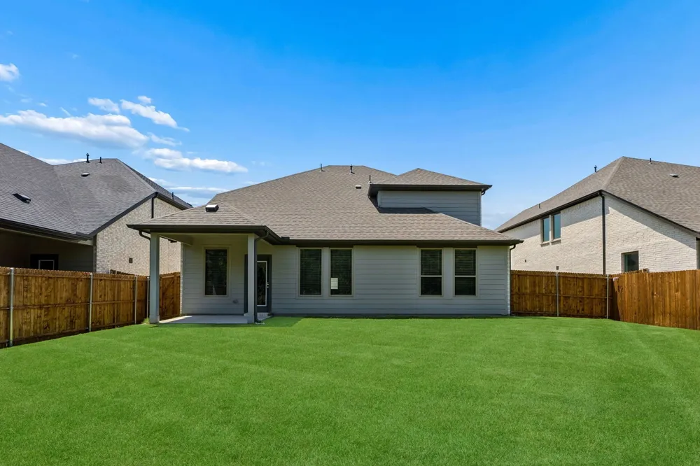 3208 Azalea Lane Gunter, TX 75058