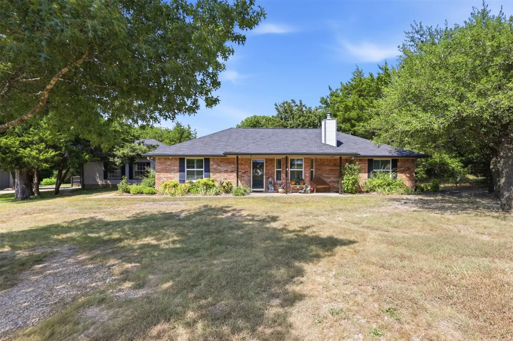 4111 Fm 2862 Anna, TX 75409