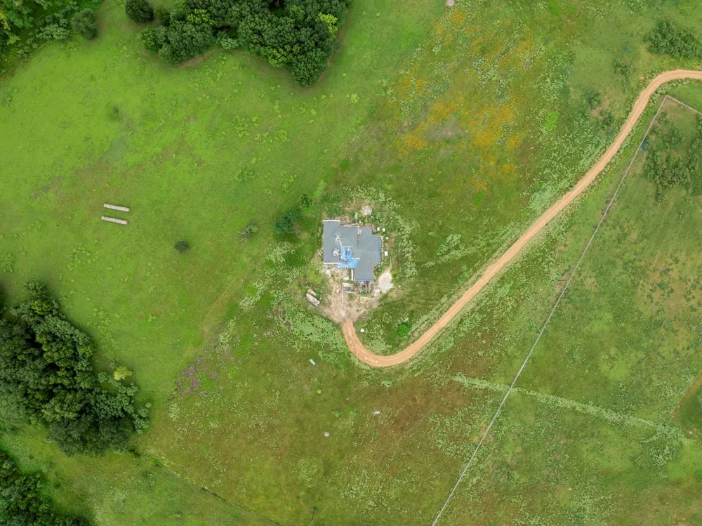 202 Blackberry Lane Washington, TX 77880