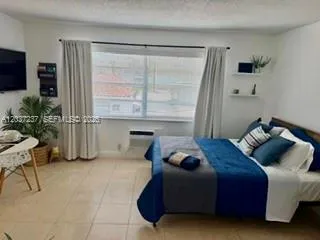 13 NE 2nd Ave #203 Dania Beach, FL 33004