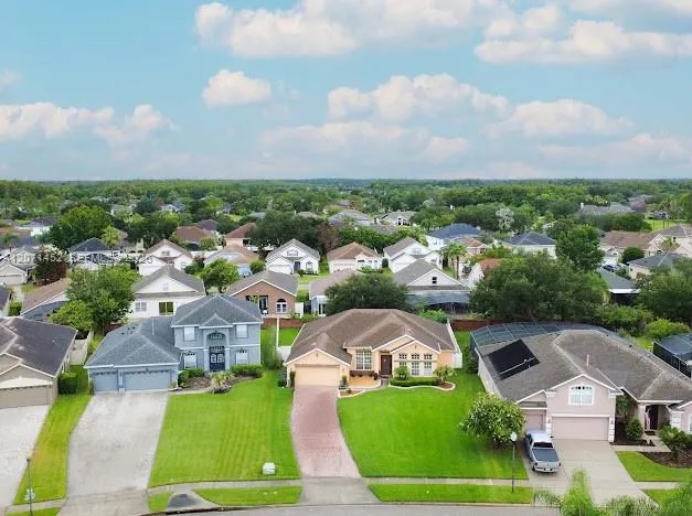 14531 Riviera Pointe Drive Orlando, FL 32828