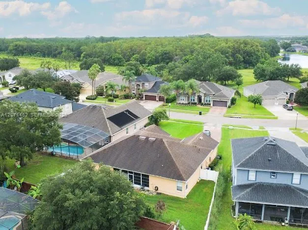 14531 Riviera Pointe Drive Orlando, FL 32828