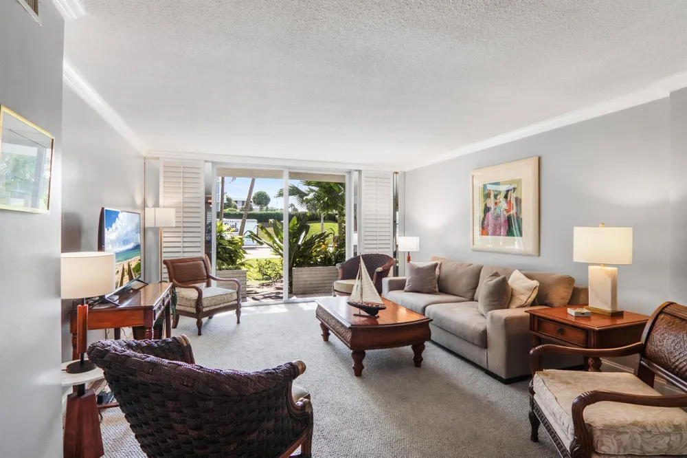 139 SUNRISE AVENUE #101 Palm Beach, FL 33480
