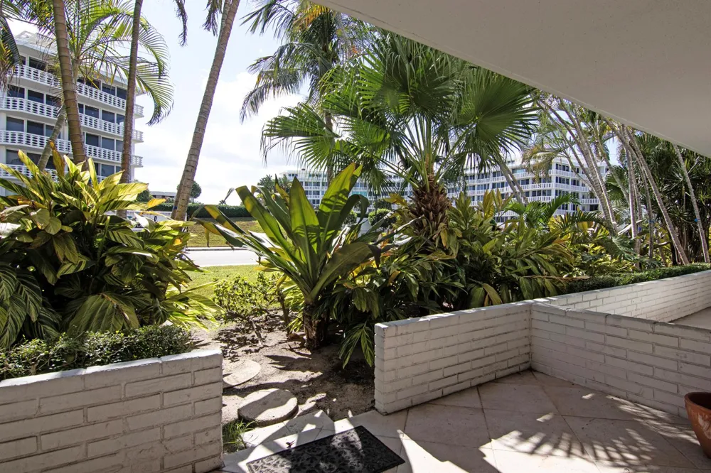 139 SUNRISE AVENUE #101 Palm Beach, FL 33480