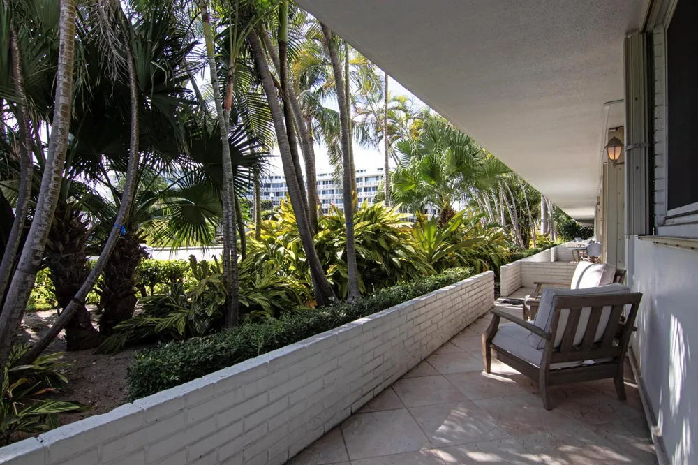 139 SUNRISE AVENUE #101 Palm Beach, FL 33480
