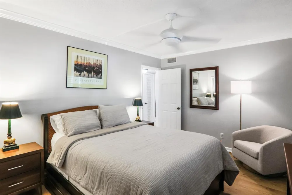 139 SUNRISE AVENUE #101 Palm Beach, FL 33480