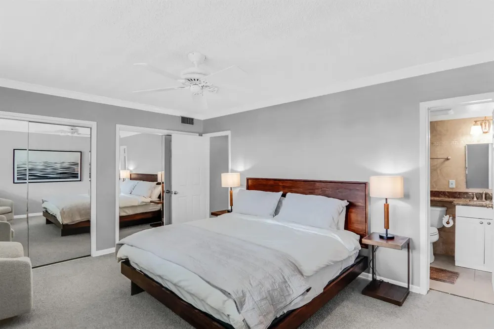 139 SUNRISE AVENUE #103 Palm Beach, FL 33480